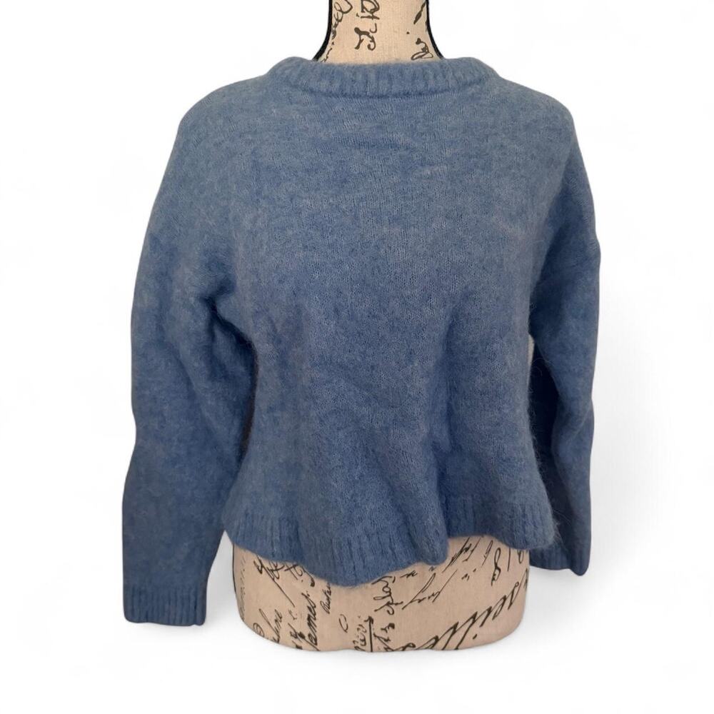 NA-KD Blue Cropped Long Sleeve Crew Neck Sweater Size S 76% Wool Knitwear Chic